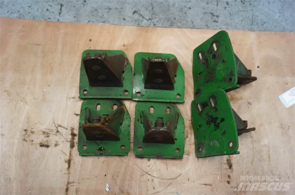 John Deere S670 Skurtresker tilbehør