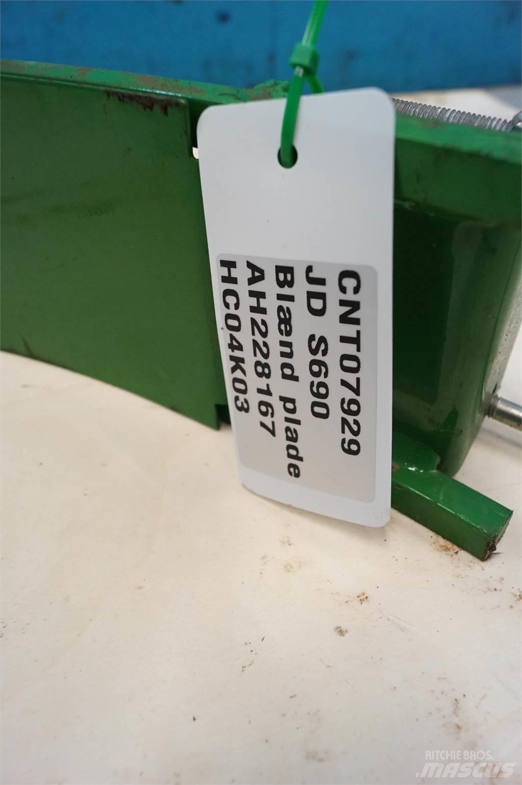 John Deere S690 Skurtresker tilbehør