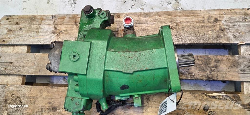 John Deere S690 Hydraulikk