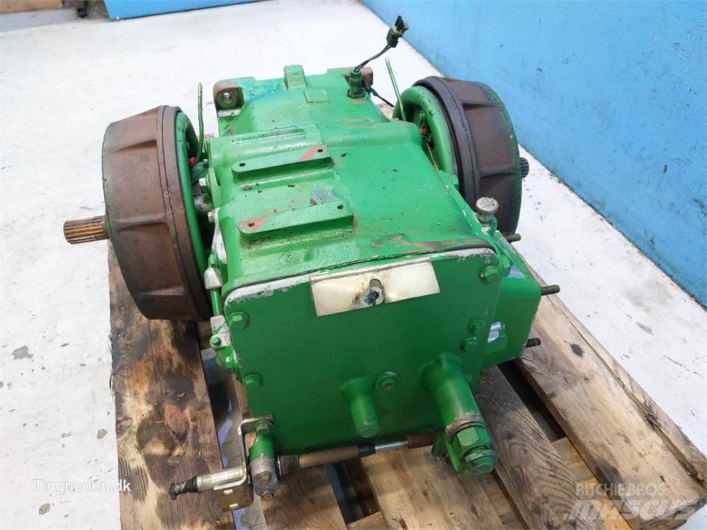 John Deere T660I Girkasse