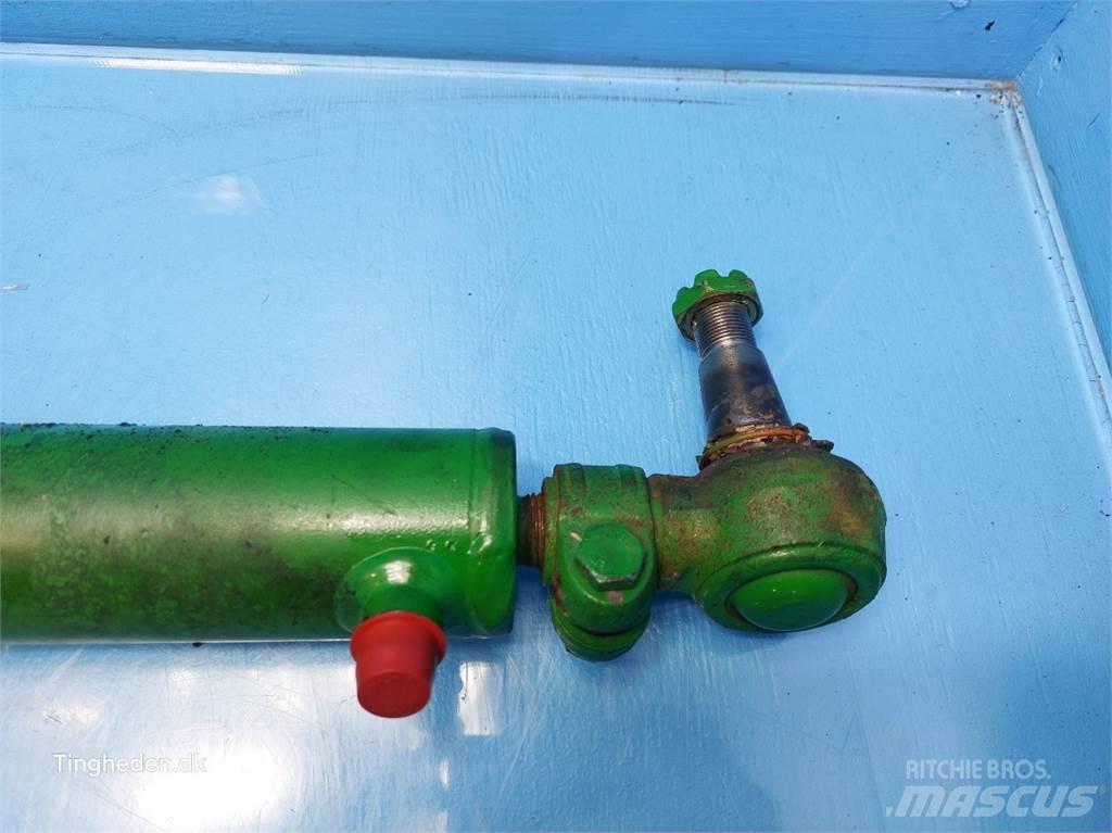 John Deere T660I Hydraulikk