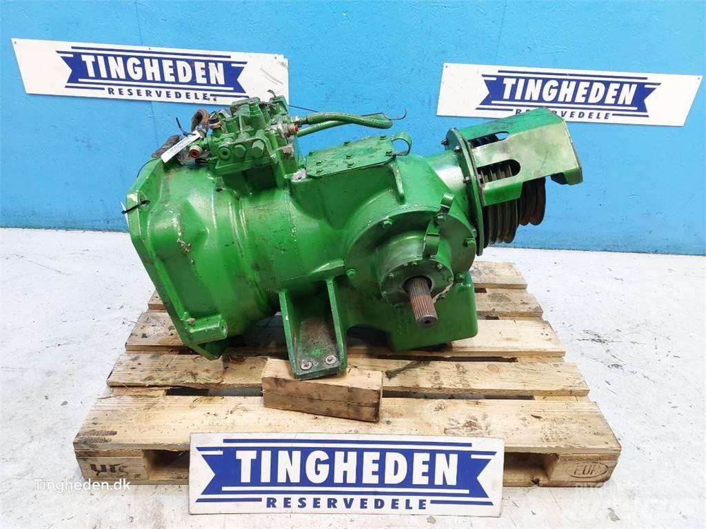 John Deere T660I Girkasse