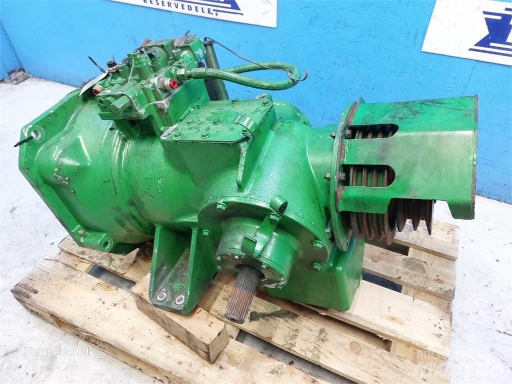 John Deere T660I Girkasse
