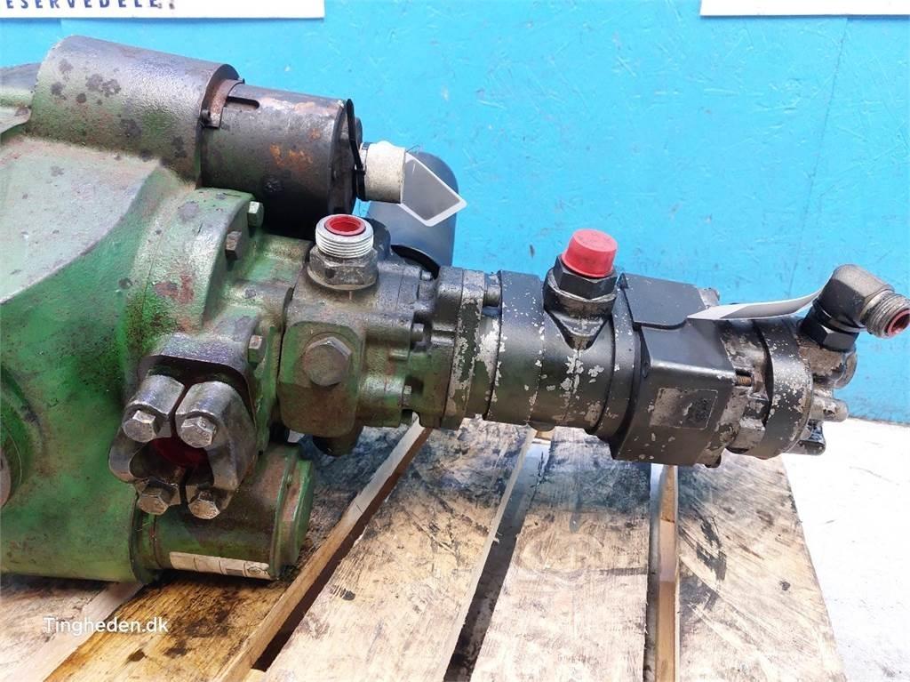 John Deere T660I Hydraulikk