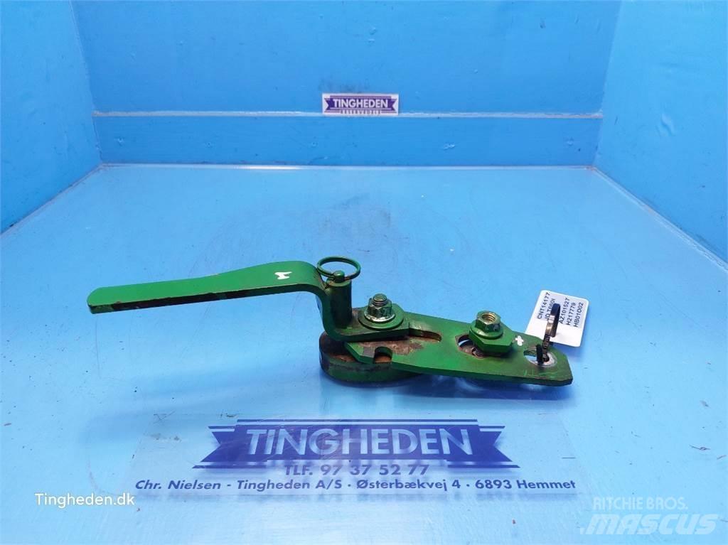 John Deere T660I Skurtresker tilbehør