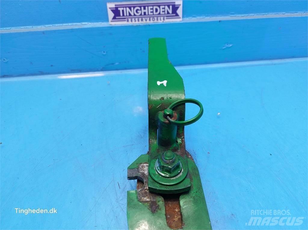John Deere T660I Skurtresker tilbehør