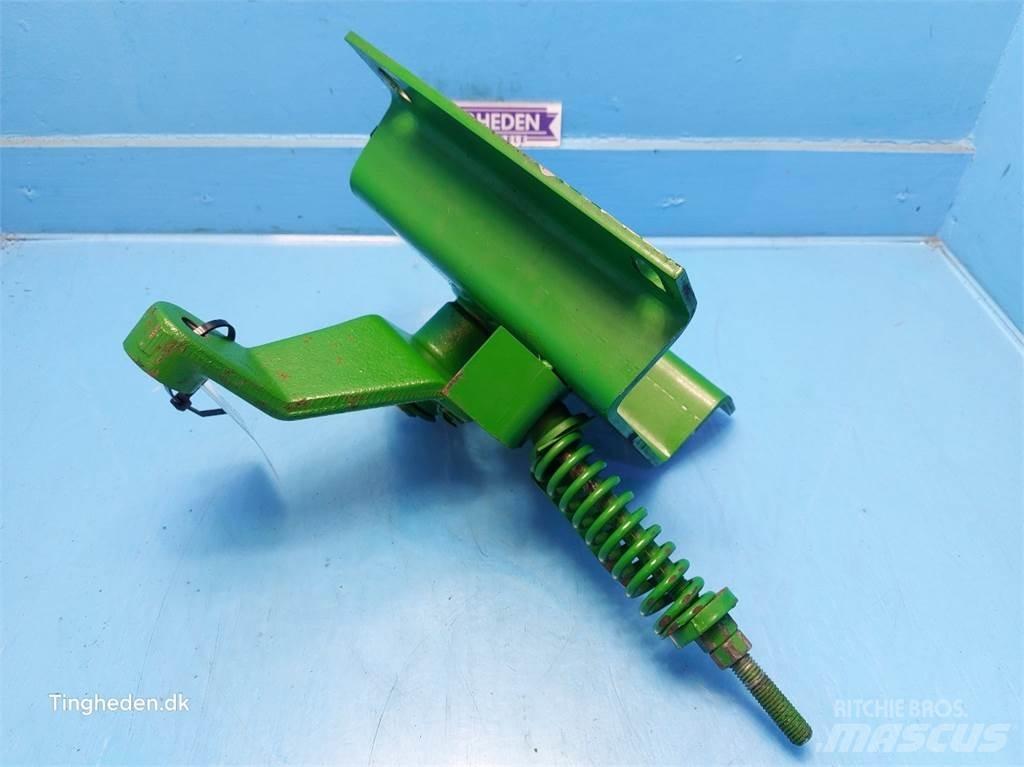 John Deere T660I Skurtresker tilbehør