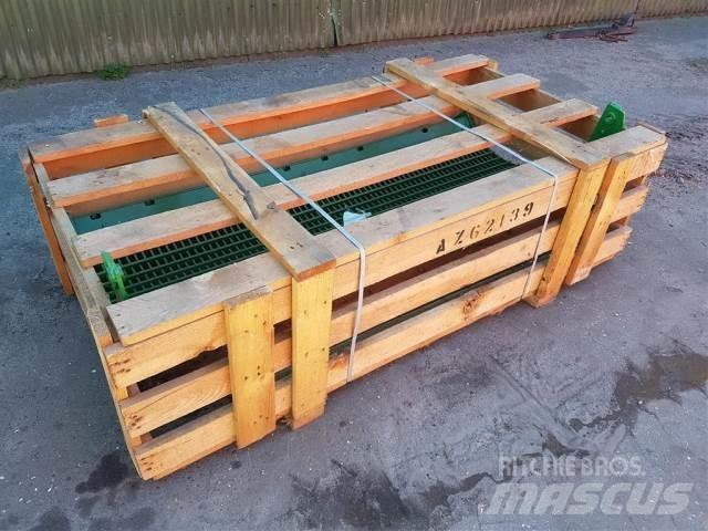 John Deere T670 Skurtresker tilbehør