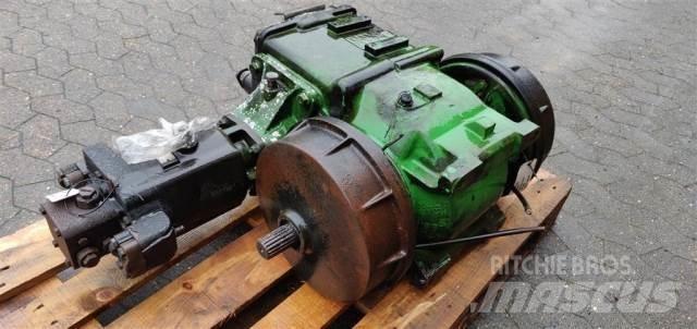 John Deere T670I Hydraulikk