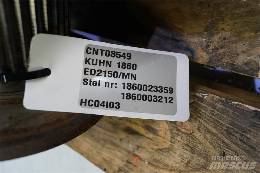 Kuhn Fodervogn Blande- og fôringsmaskiner