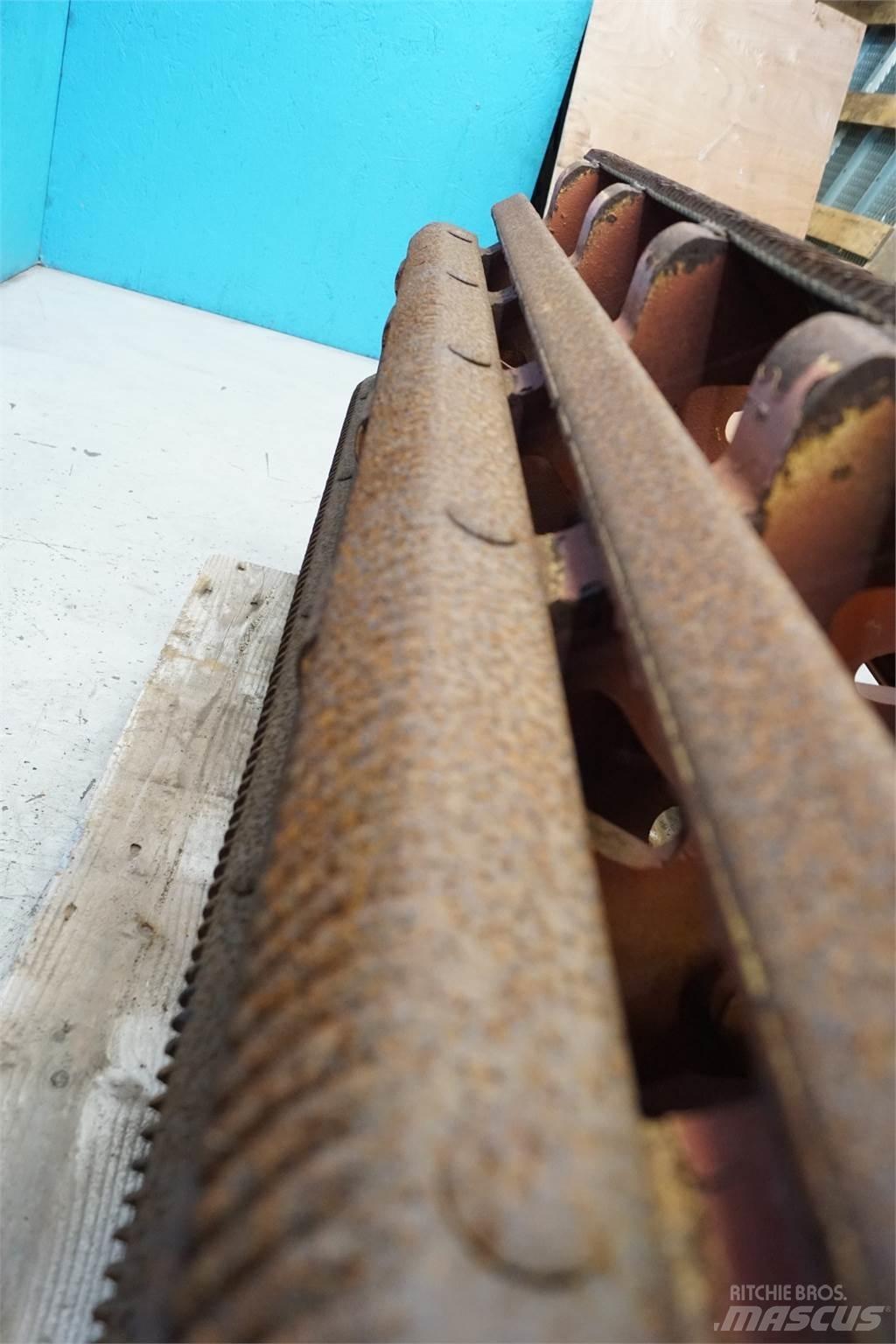 Laverda 3700 Skurtresker tilbehør