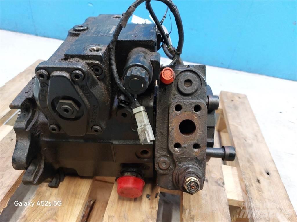 Liebherr L556 Hydraulikk