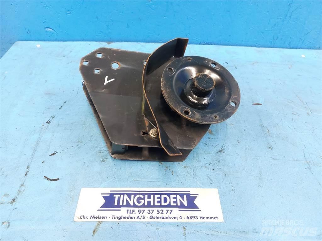 MacDon D60 Skurtresker tilbehør