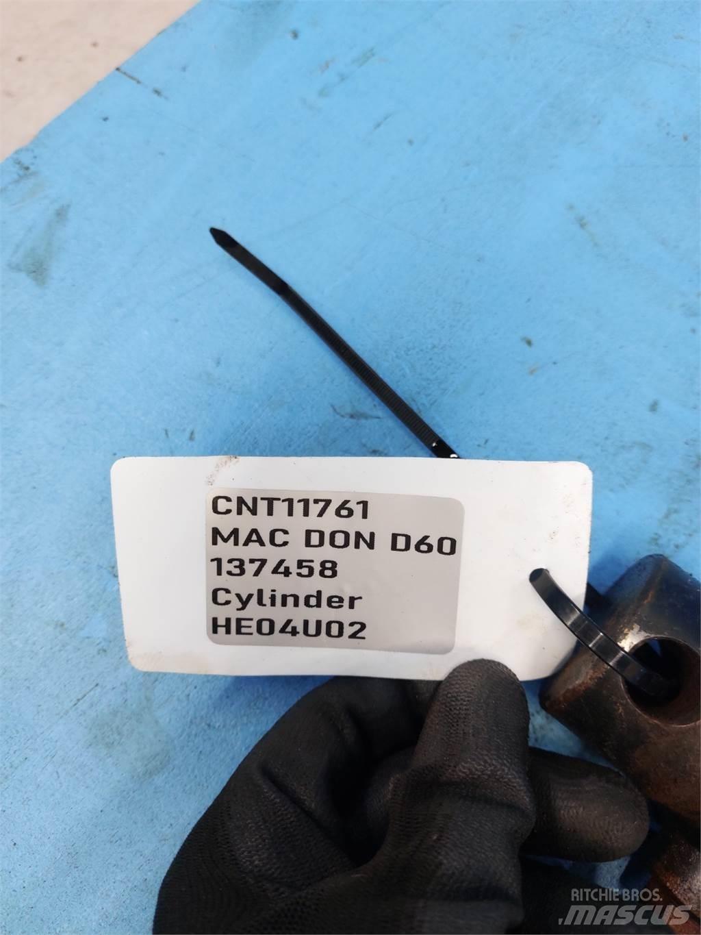 MacDon D60 Skurtresker tilbehør