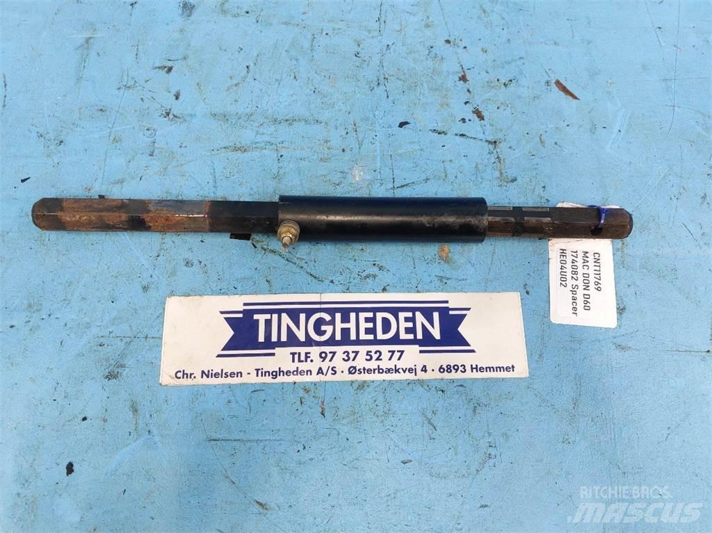 MacDon D60 Skurtresker tilbehør