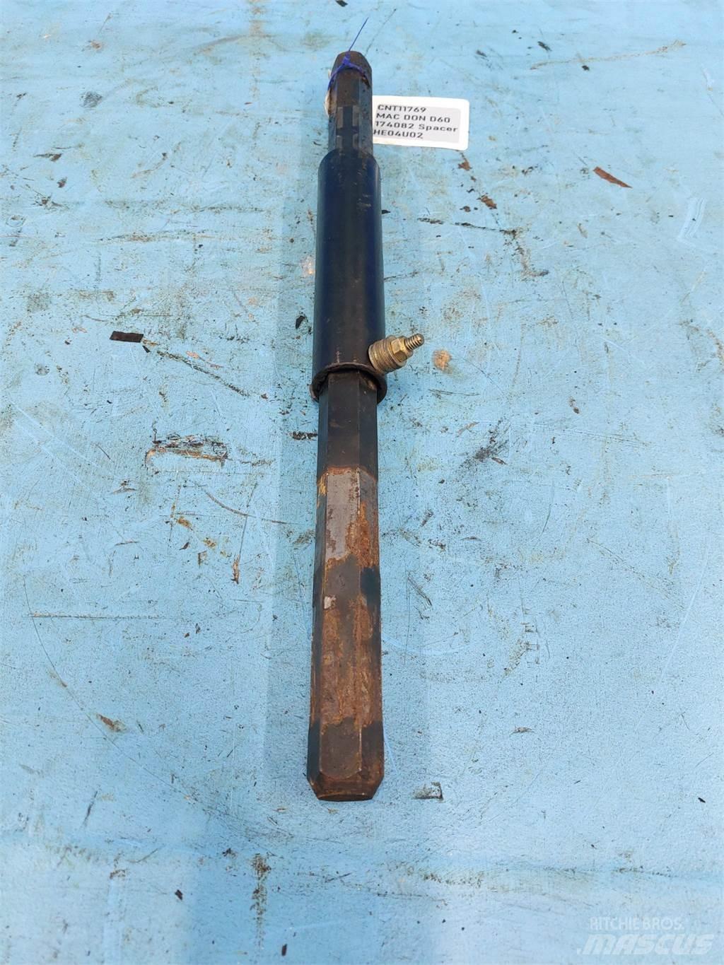 MacDon D60 Skurtresker tilbehør
