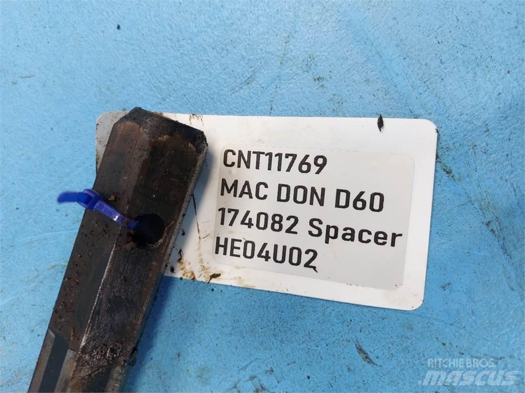 MacDon D60 Skurtresker tilbehør