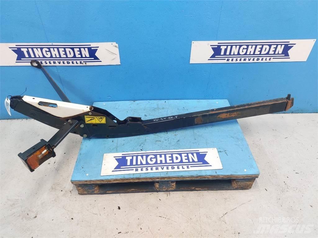 MacDon D60 Skurtresker tilbehør