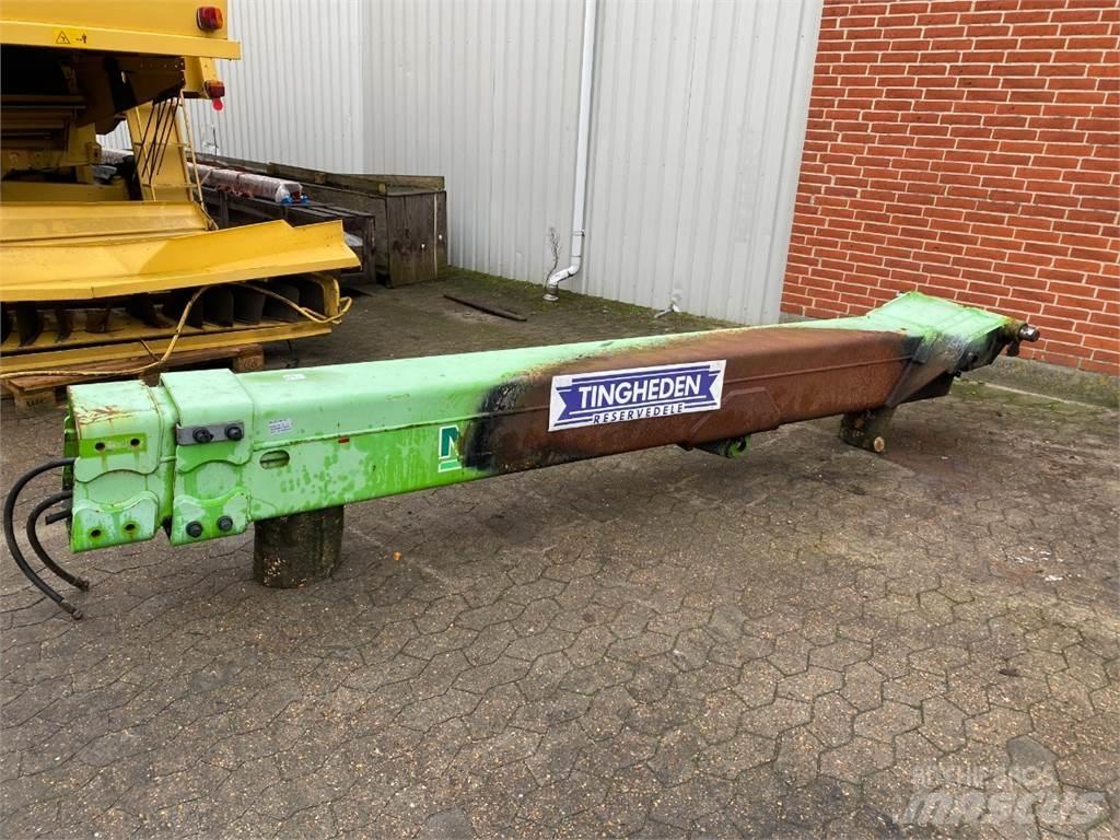 Merlo 38.10 Bommer og stikker
