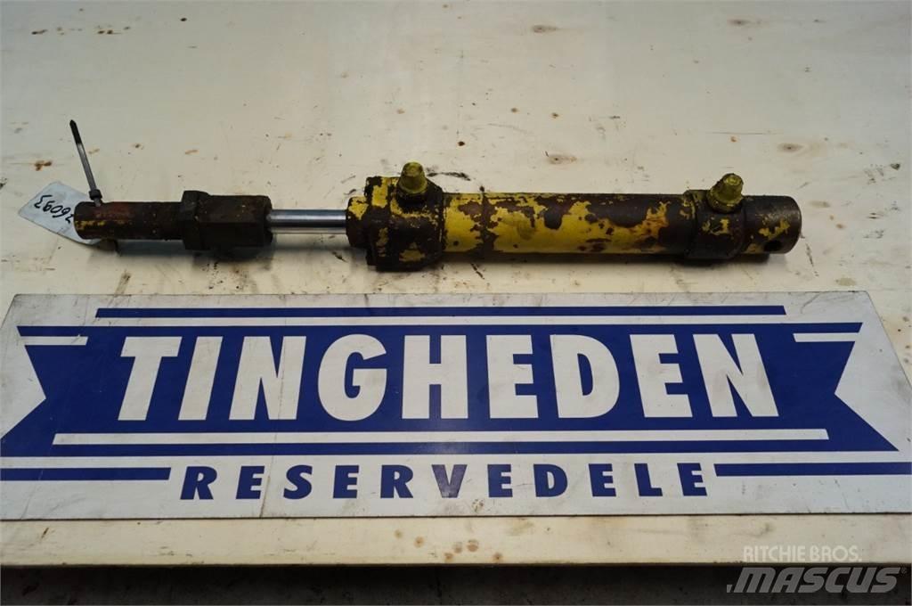 New Holland 1500 Hydraulikk
