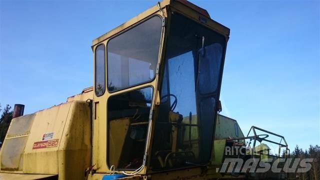 New Holland 1520 Førerhus og Interiør