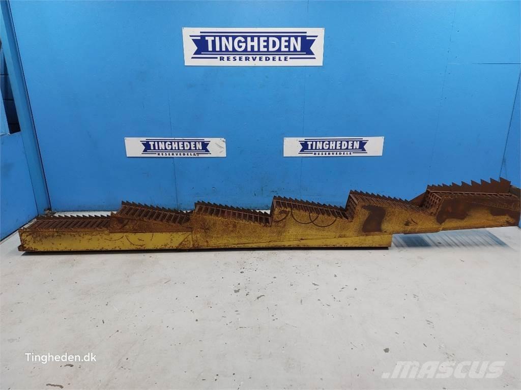New Holland 1545 Skurtresker tilbehør