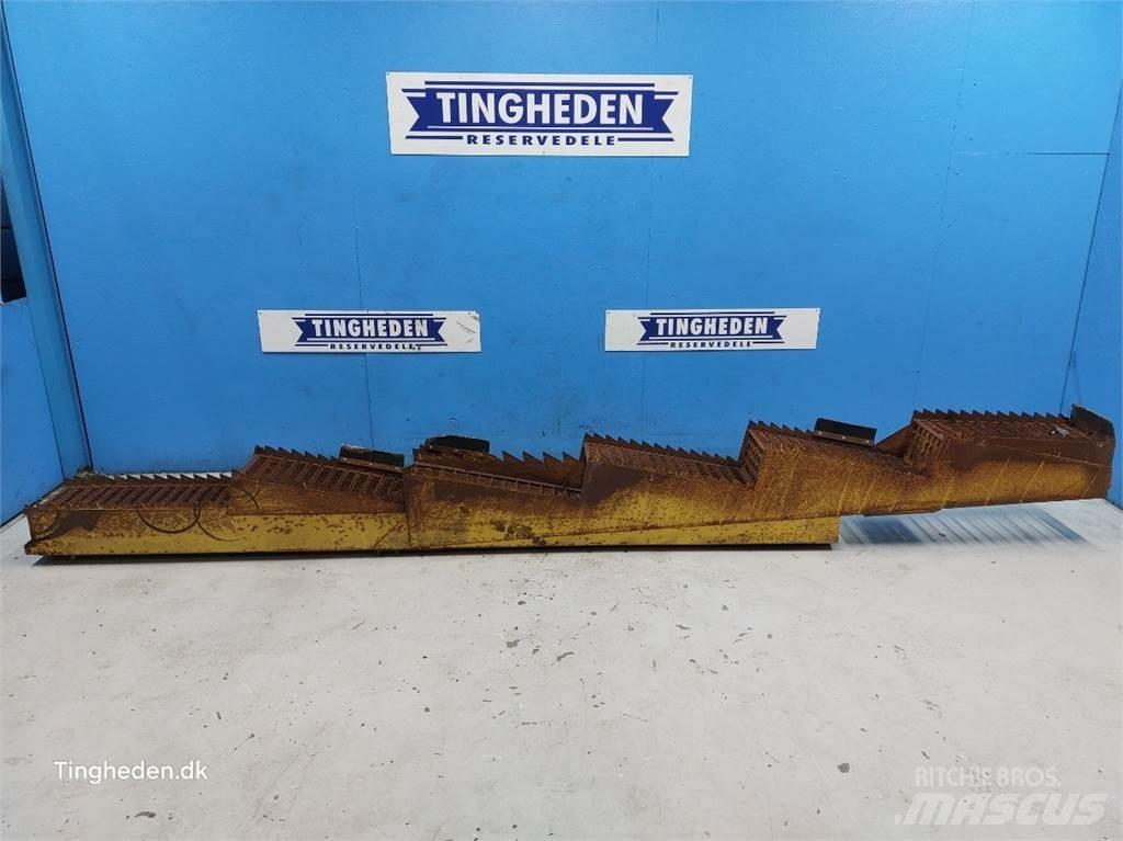 New Holland 1545 Skurtresker tilbehør