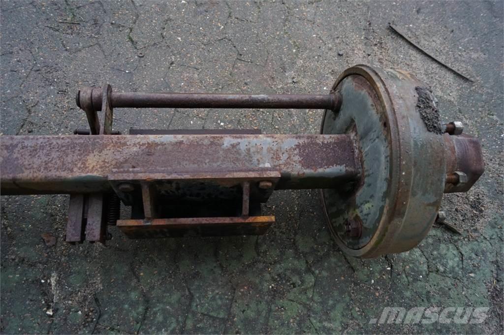 New Holland 4860 Aksler