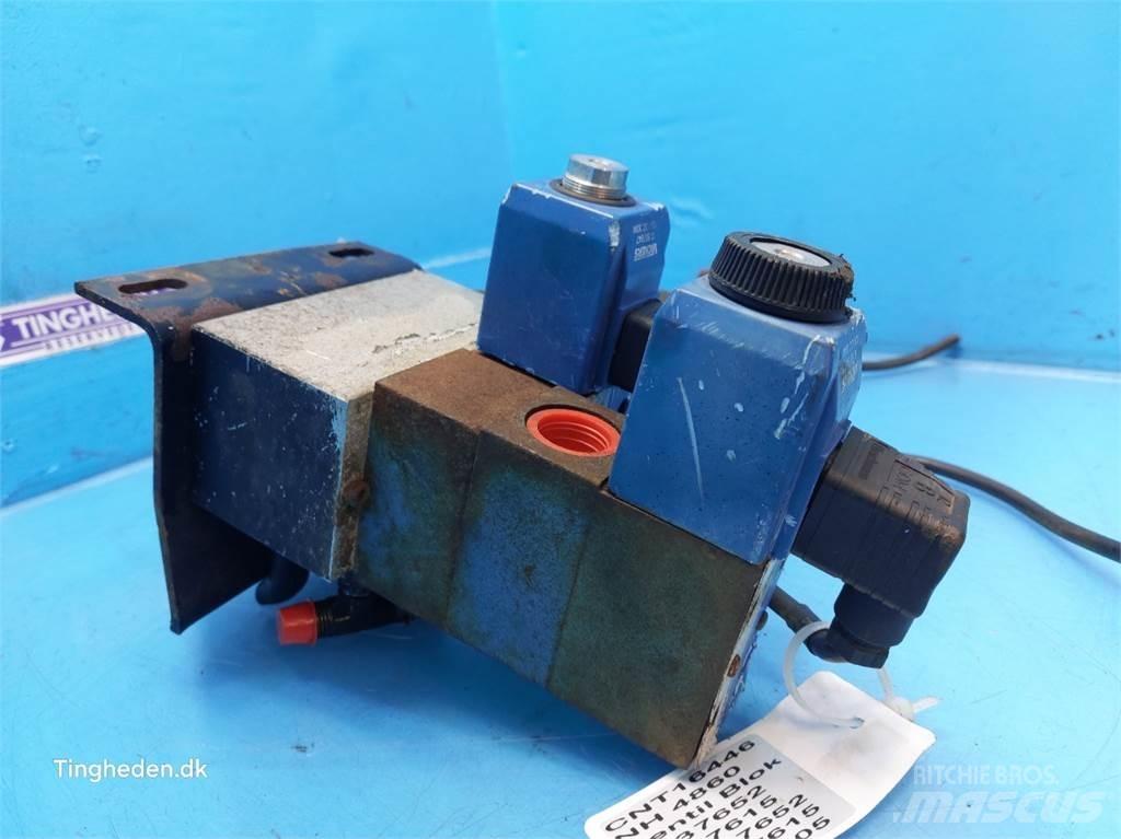 New Holland 4860 Hydraulikk