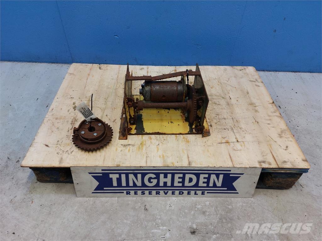 New Holland 8070 Skurtresker tilbehør