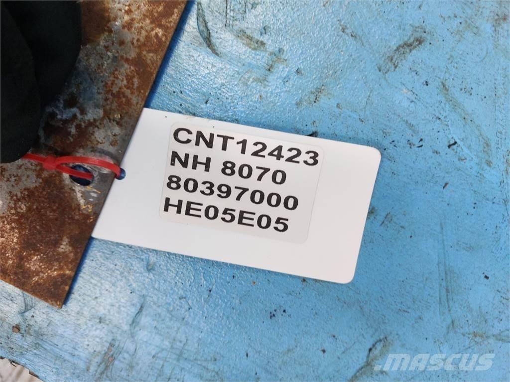 New Holland 8070 Skurtresker tilbehør