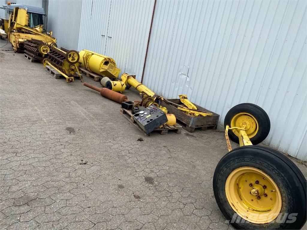 New Holland 8080 Skurtreskere