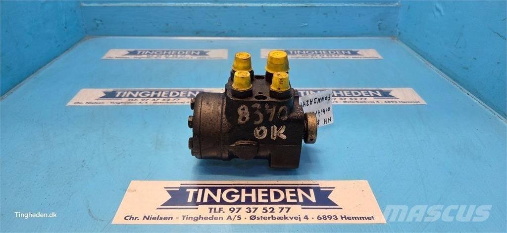 New Holland 8340 Hydraulikk