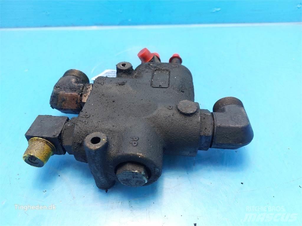 New Holland 8970 Hydraulikk
