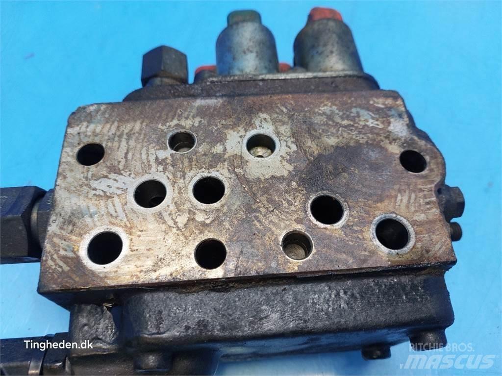 New Holland T6 Hydraulikk