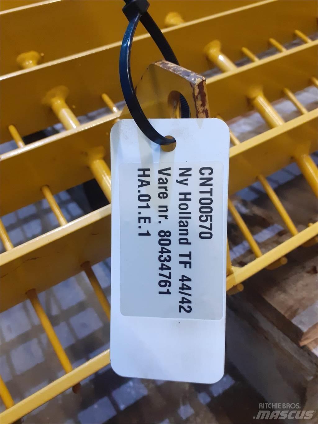 New Holland TF44 Skurtresker tilbehør