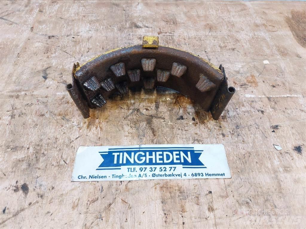 New Holland TF44 Skurtresker tilbehør