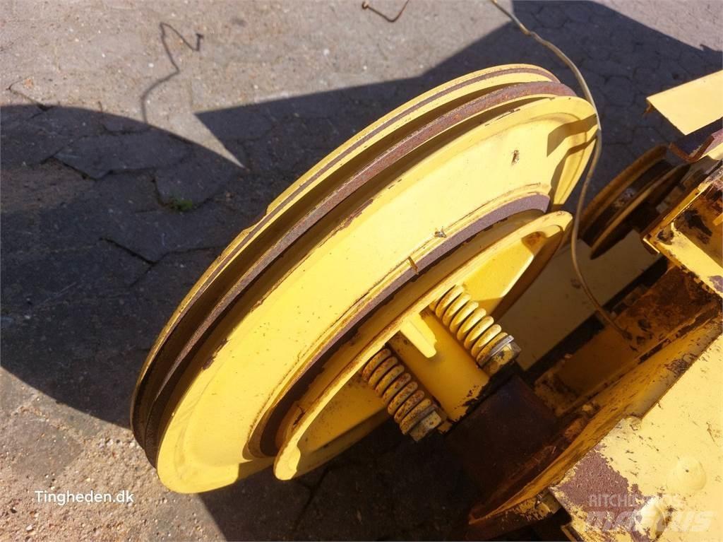 New Holland TF46 Skurtresker tilbehør