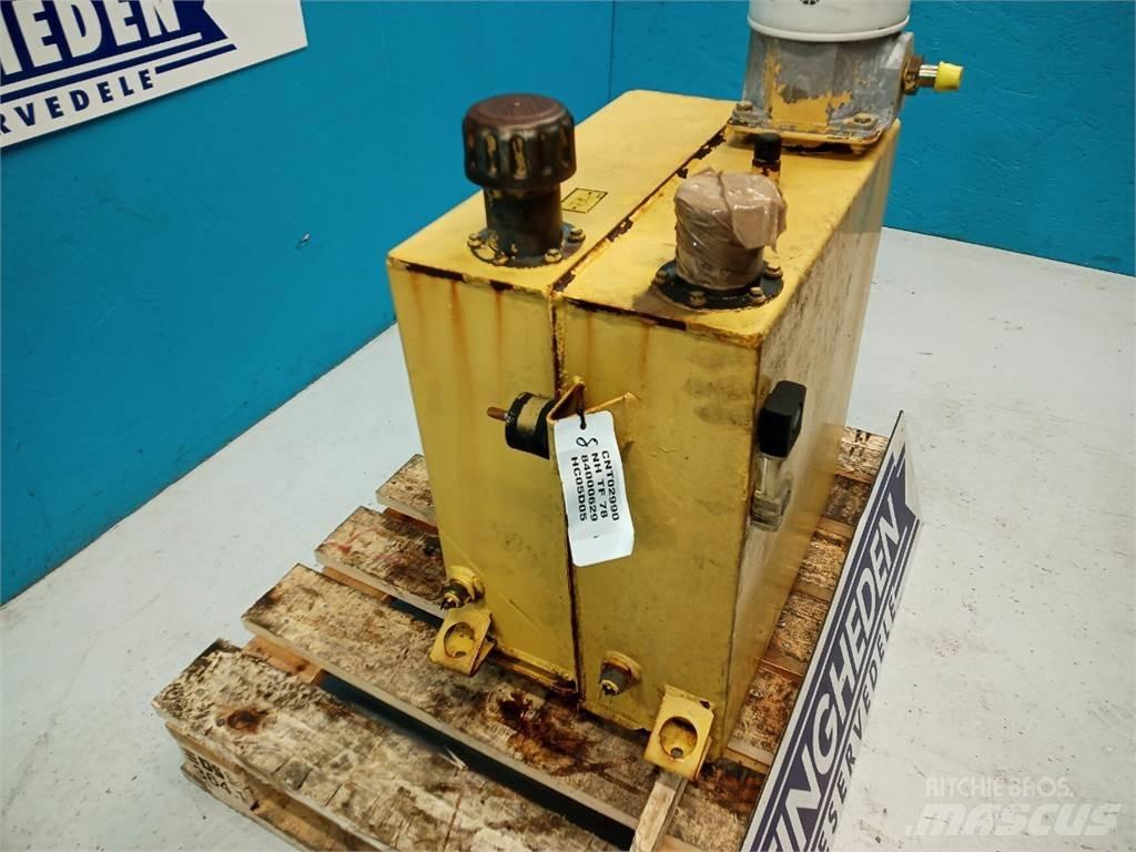 New Holland TF78 Hydraulikk