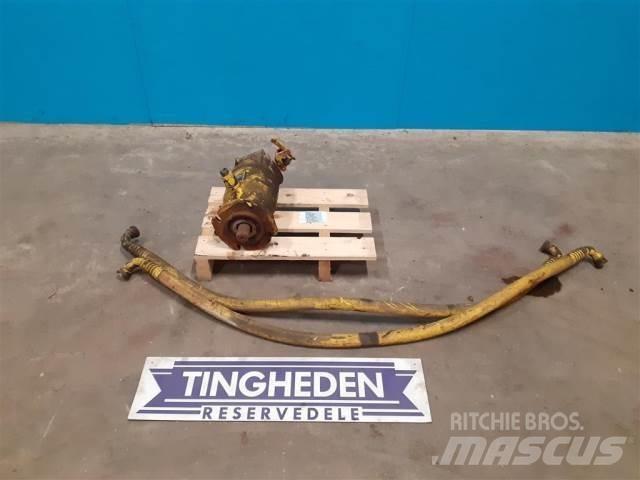 New Holland TX34 Hydraulikk