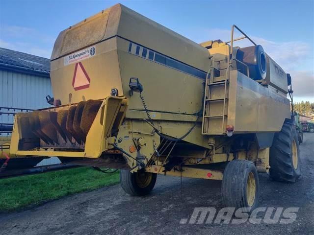 New Holland TX65 Skurtreskere