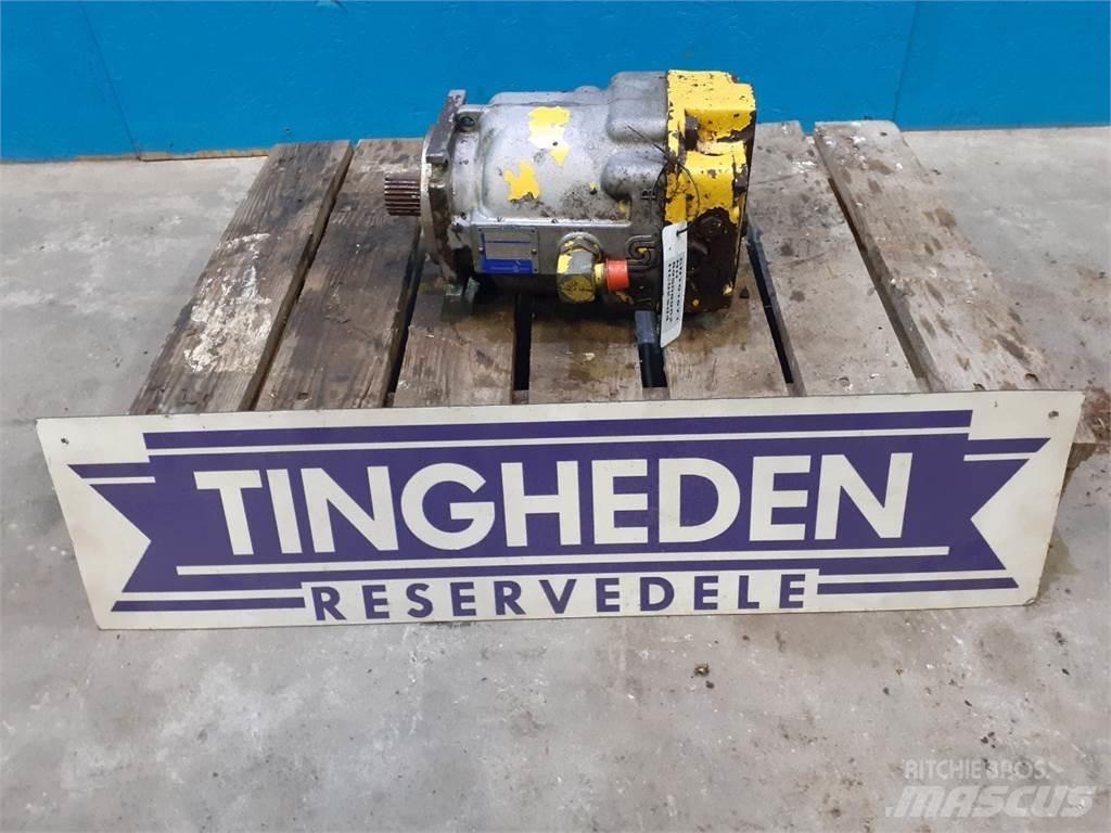 New Holland TX68 Hydraulikk