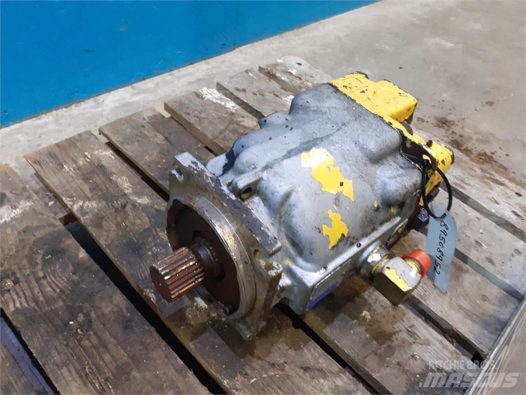 New Holland TX68 Hydraulikk