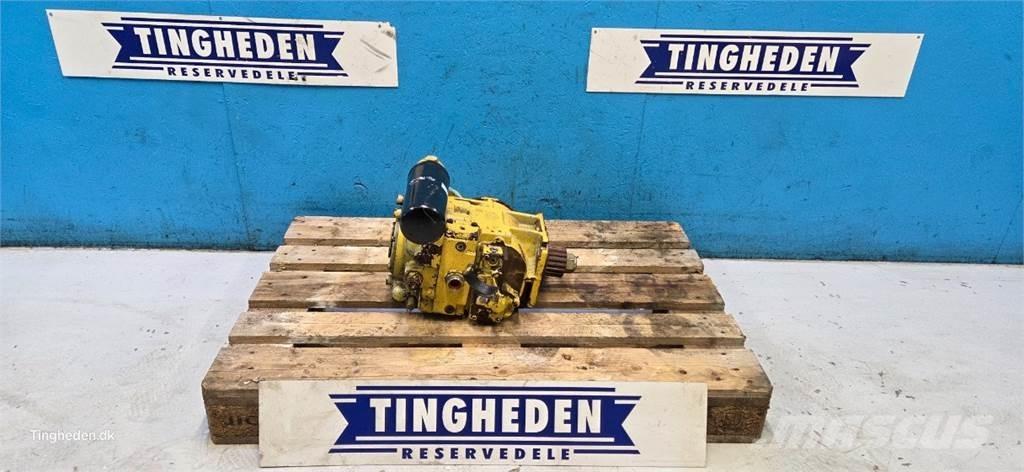 New Holland TX68 Hydraulikk