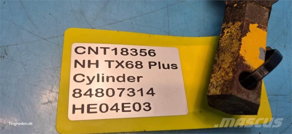 New Holland TX68 Hydraulikk