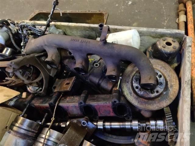 Valmet 411DL Motorer