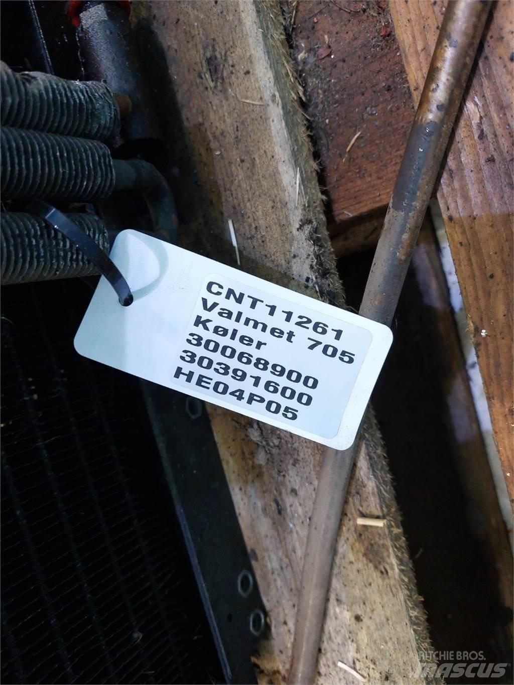 Valmet 705 Radiatorer