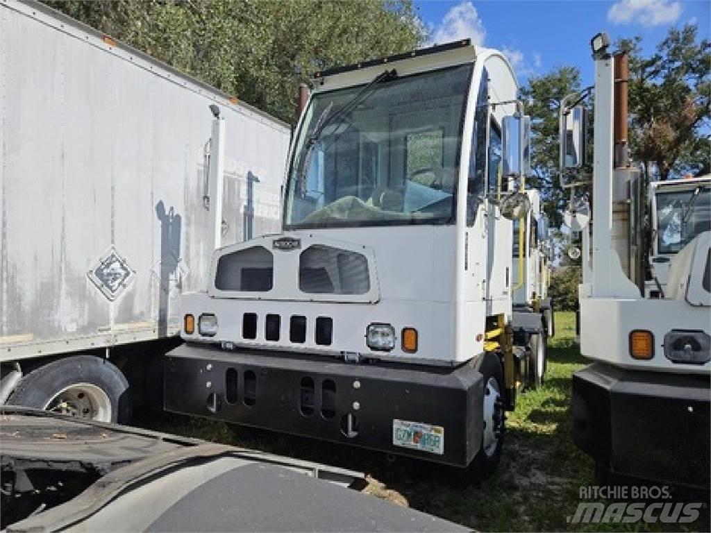 Autocar ACTT42 Terminaltraktor