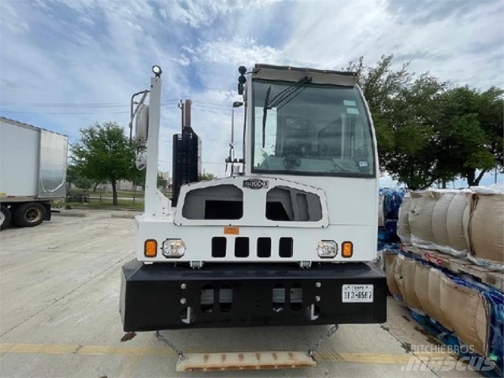 Autocar ACTT64 Terminaltraktor