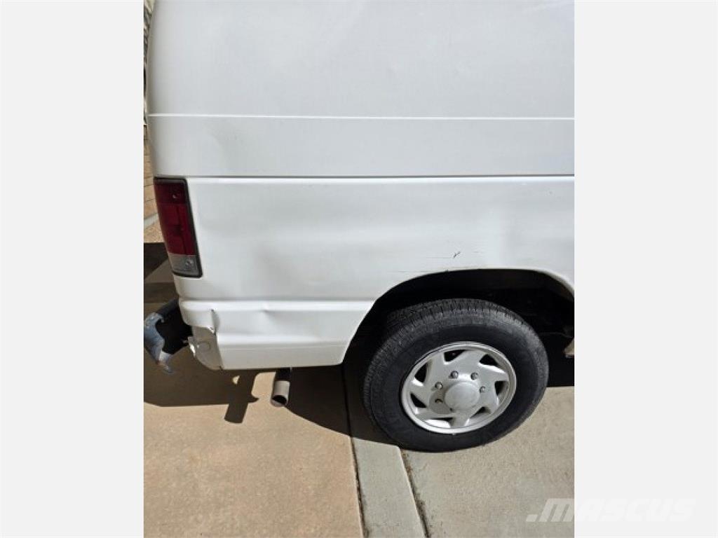 Ford E150 Varebiler